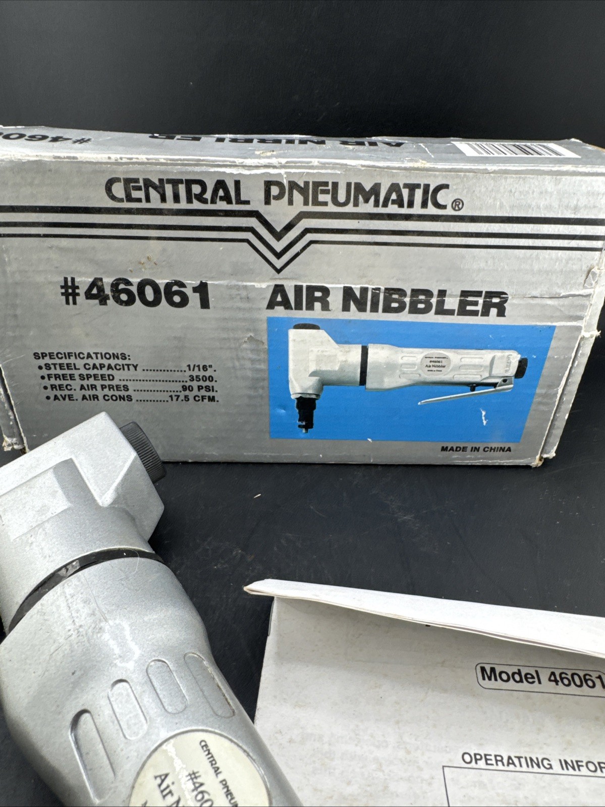 CENTRAL PNEUMATIC AIR NIBBLER #46061 WITH BOX 90 PSI PRE-OWNED VGC!