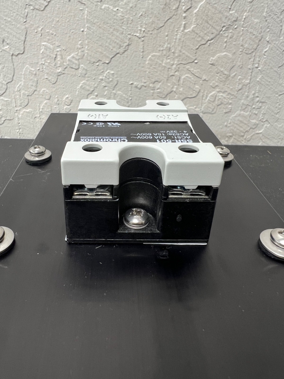 Chromalox SSR-501 Power Controller 10hp 50A 600V 4-32V w/ Heat Sink