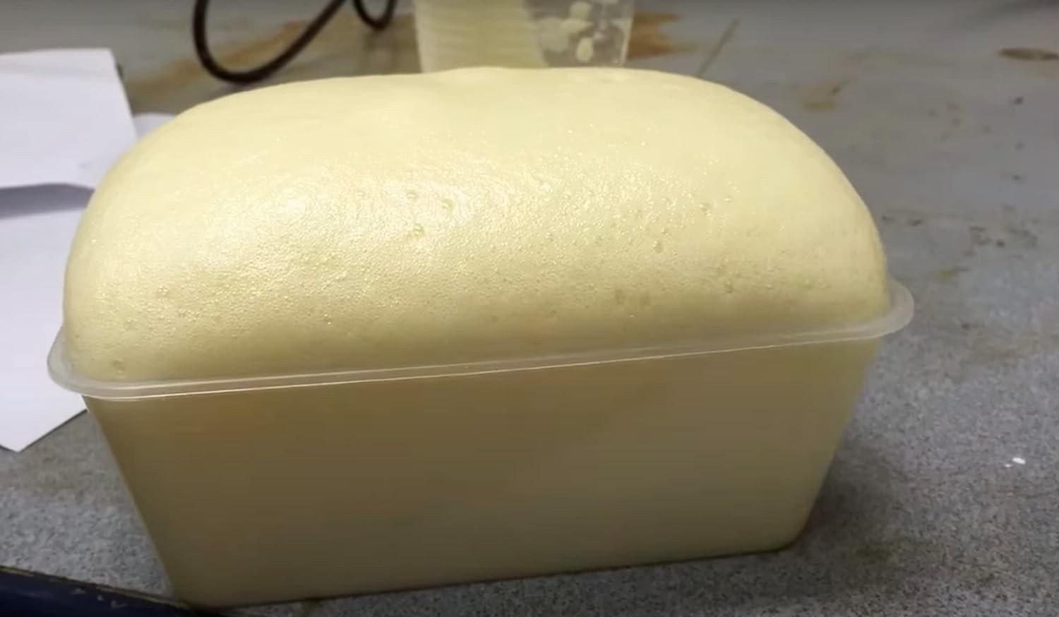 2 Gal Kit 2-Part Pour Foam 2Lb Density Closed Cell Liquid Expanding Polyurethane