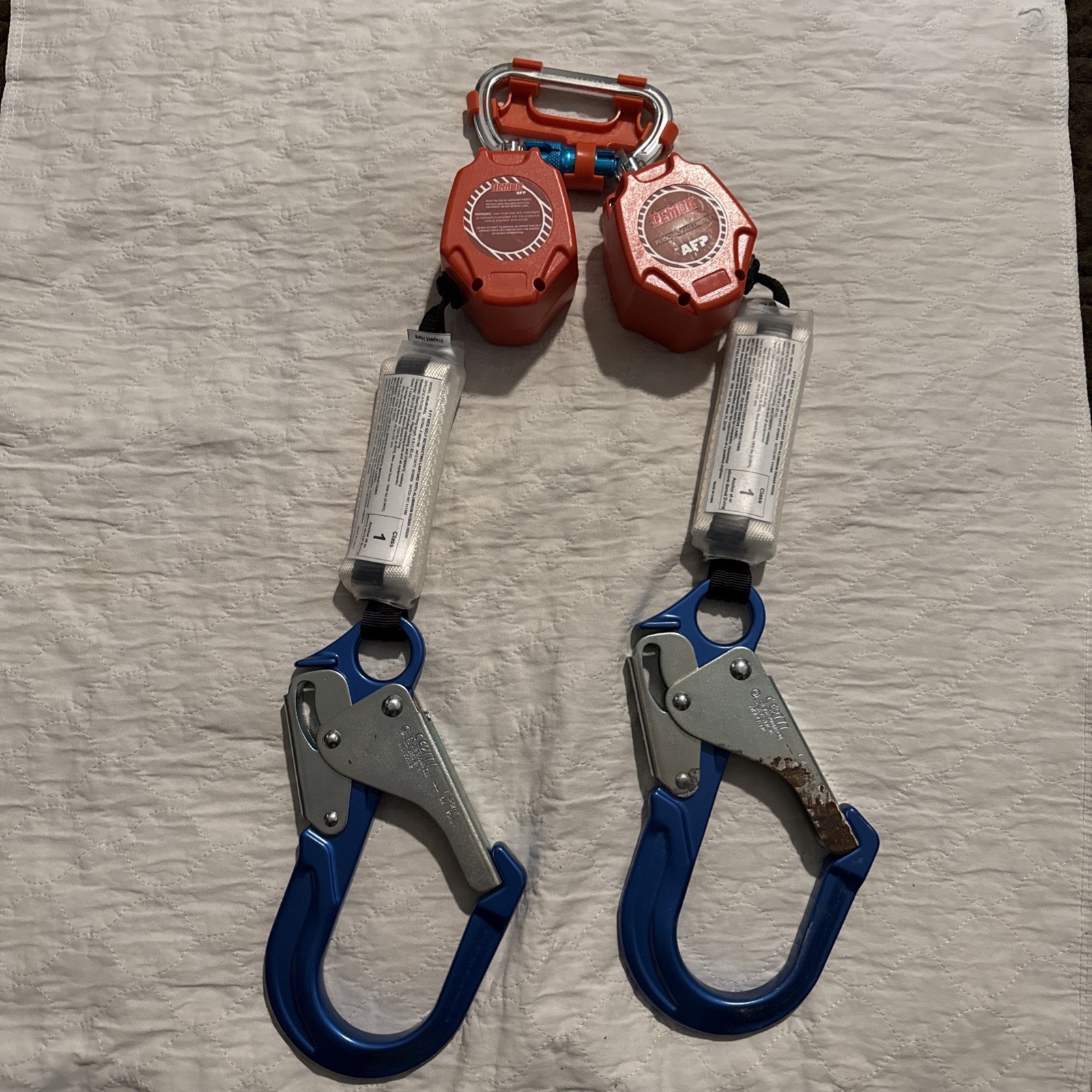 AFP Demon 6 Foot Double Web Leg Self Retracting Lifeline Safety Yoyo