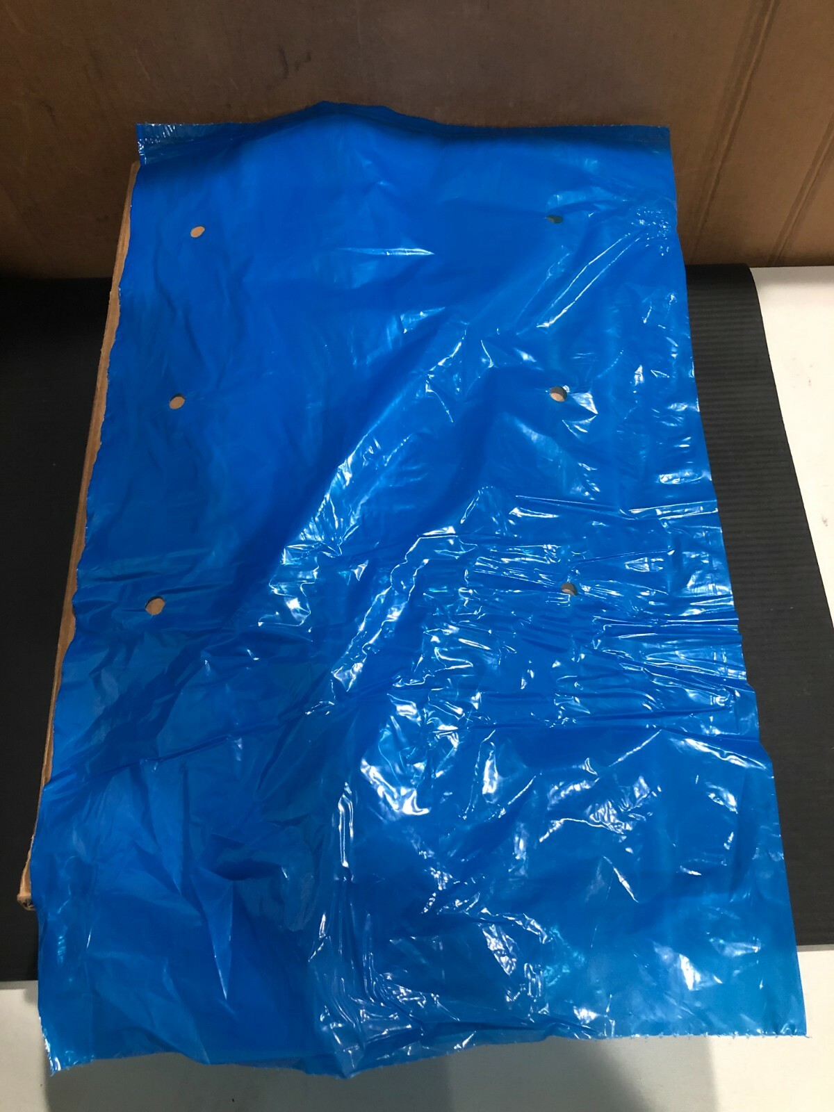 (750/cs) FDA APPROVED POLY BAGS PB-14″ x 22″-BVH Blue Tint NEW FREE SHIPPING