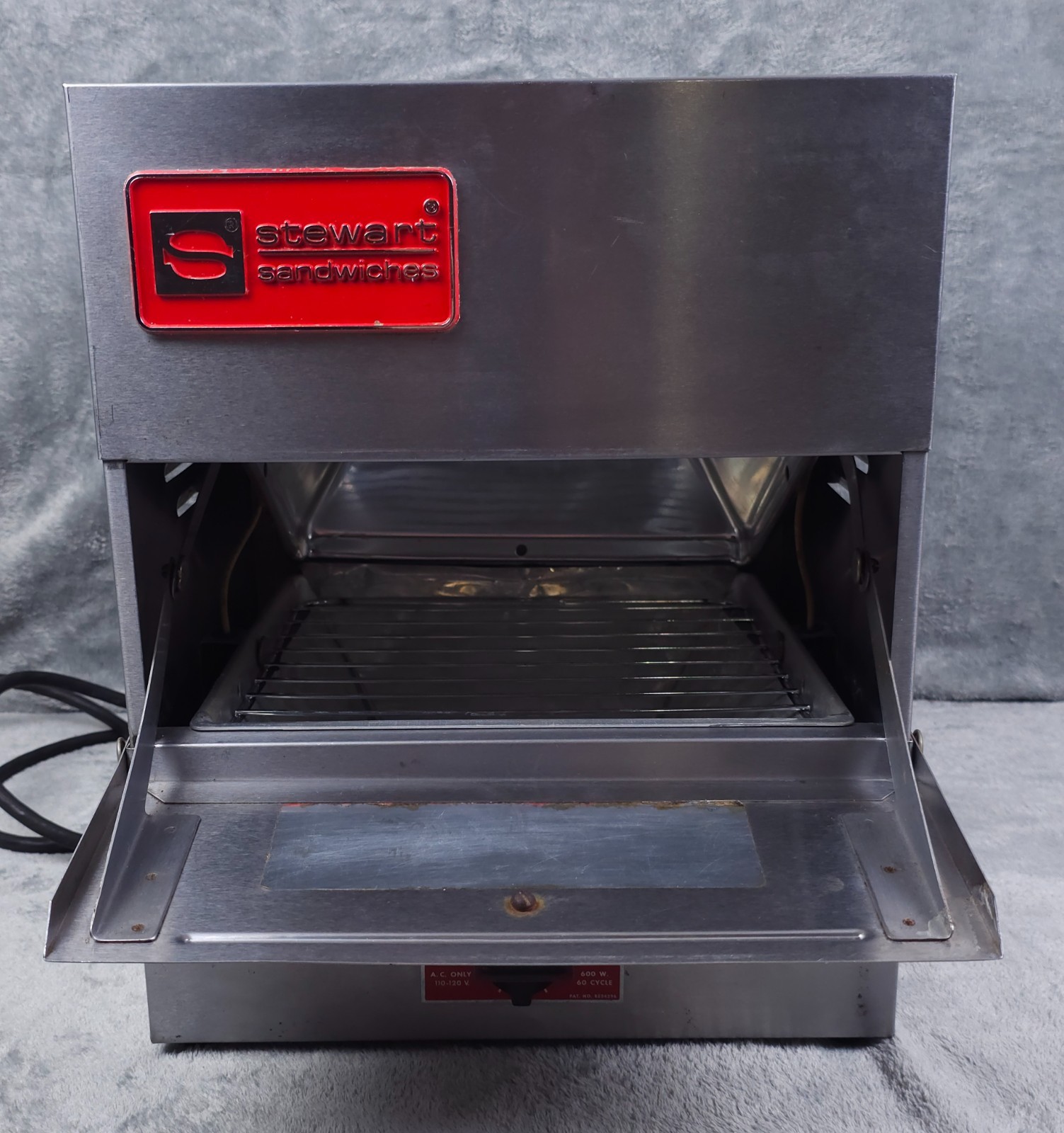Stewart MSS500 Commercial SANDWICH WARMER NSF 1000W Infrared 110V / 120V Works