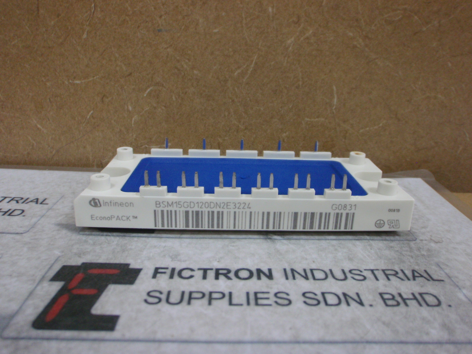 NEW 1PCS BSM15GD120DN2E3224 BSM15GD120DN2_E3224 EUPEC / INFINEON MODULE