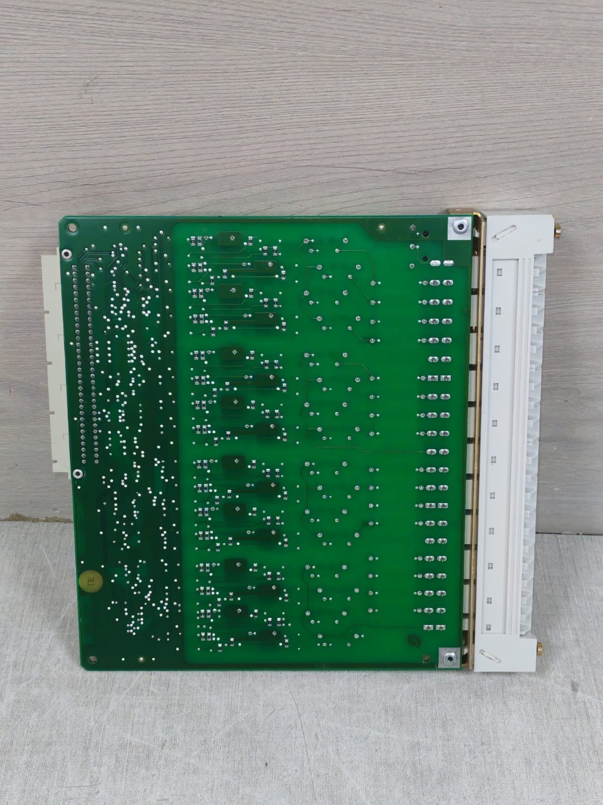 MERLIN GERIN 03143350F0-2/D0 03143344FA-G0-0241152 CIRCUIT BOARD