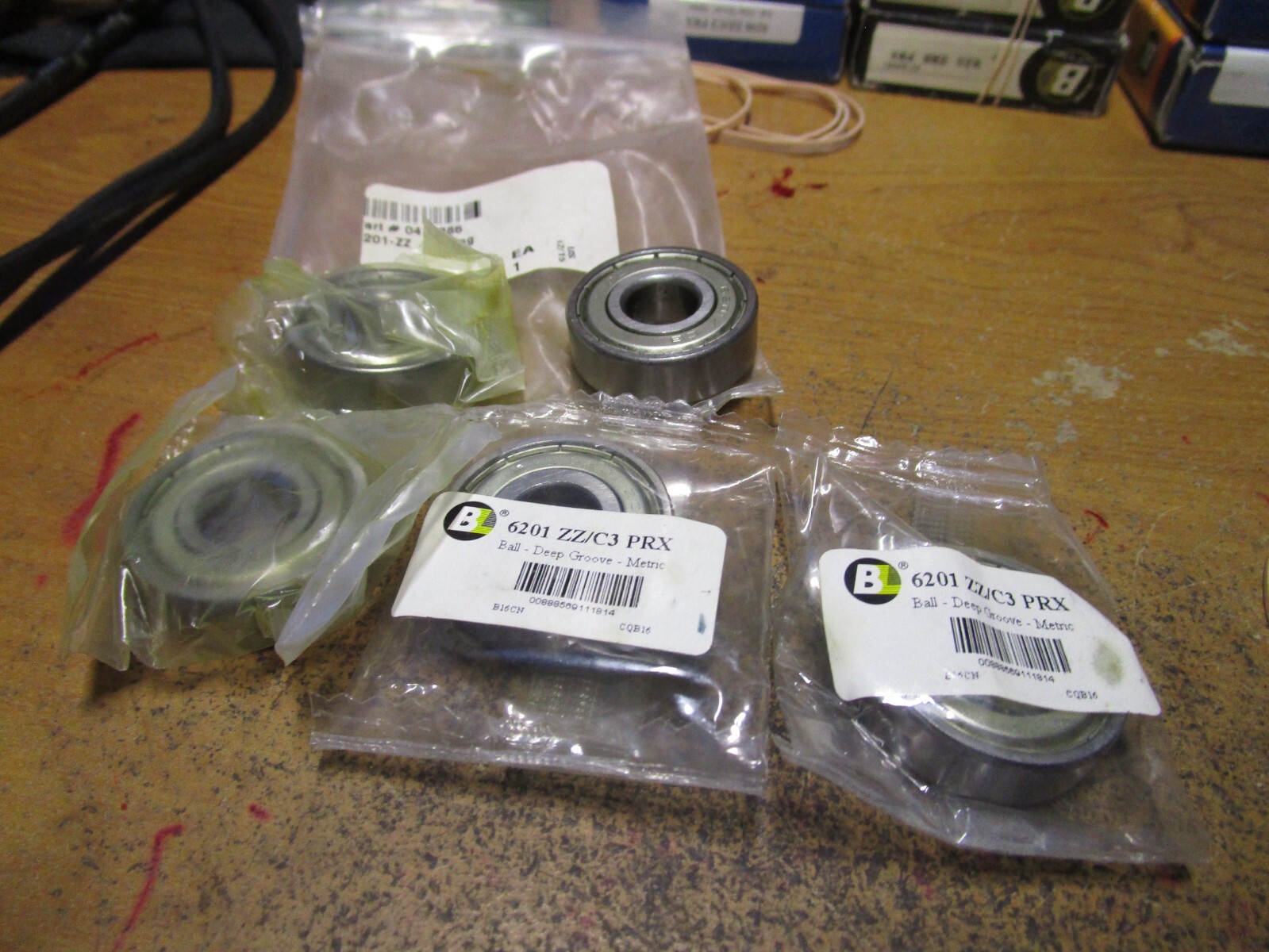 6201 ZZ 12mm Bore x 32mm OD x 10mm W Single Row Radial Ball Bearing QTY 5