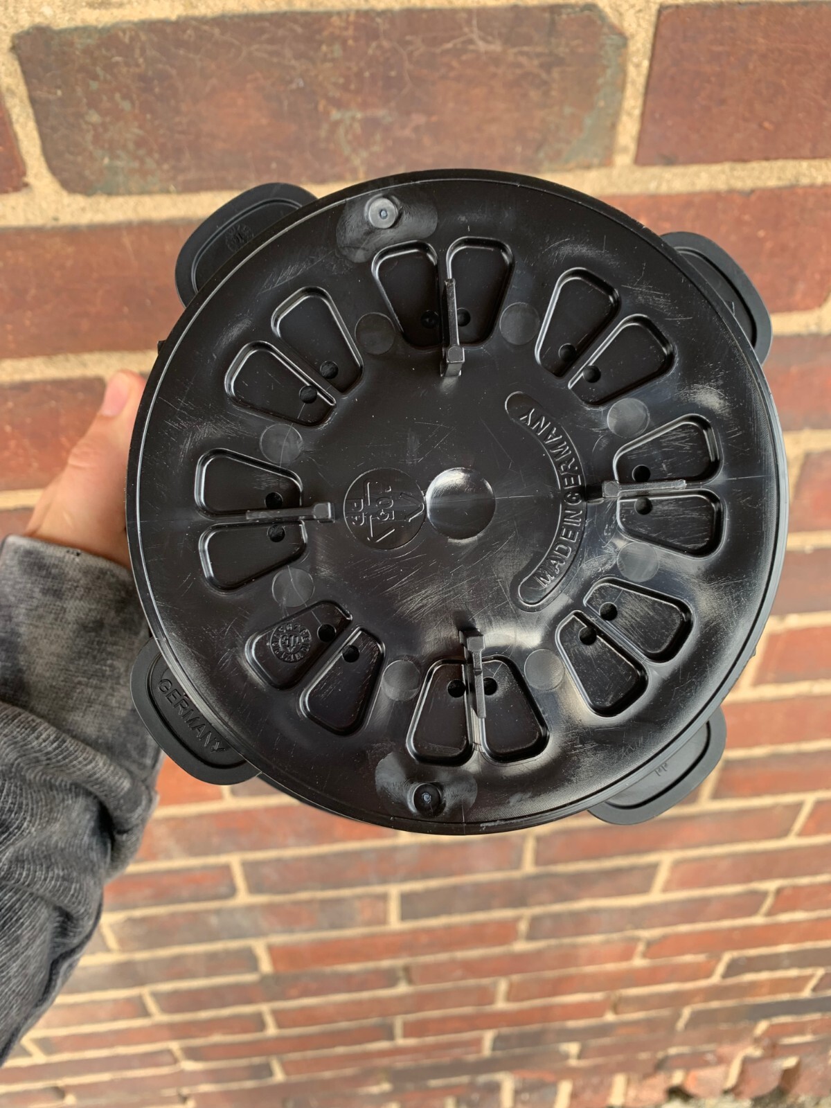 24 pcs of Adjustable Pedestal 4.7″ – 6.6″ (120-170mm)
