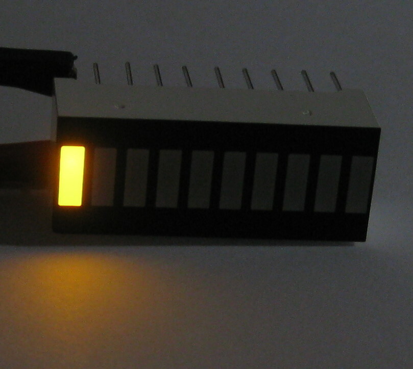 10 Segment Yellow LED Bargraph Display Module – 2.5 V – 20 Pins – 5 x 1.8 mm