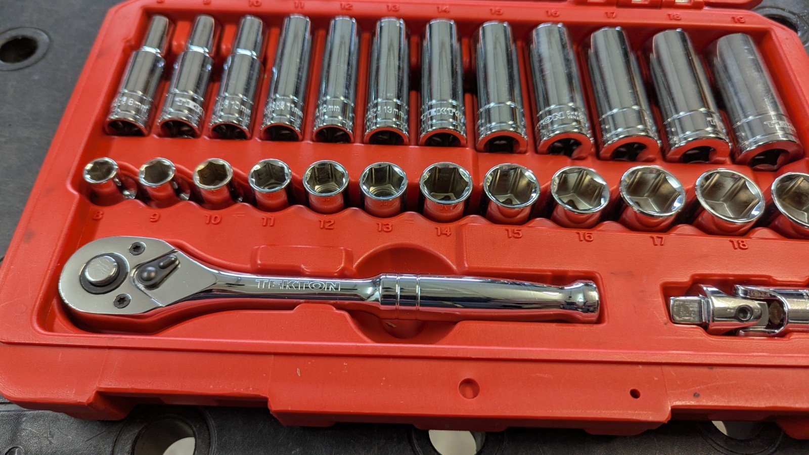 TEKTON 45-Piece 3/8-Inch Drive Socket Set (Model 13101)