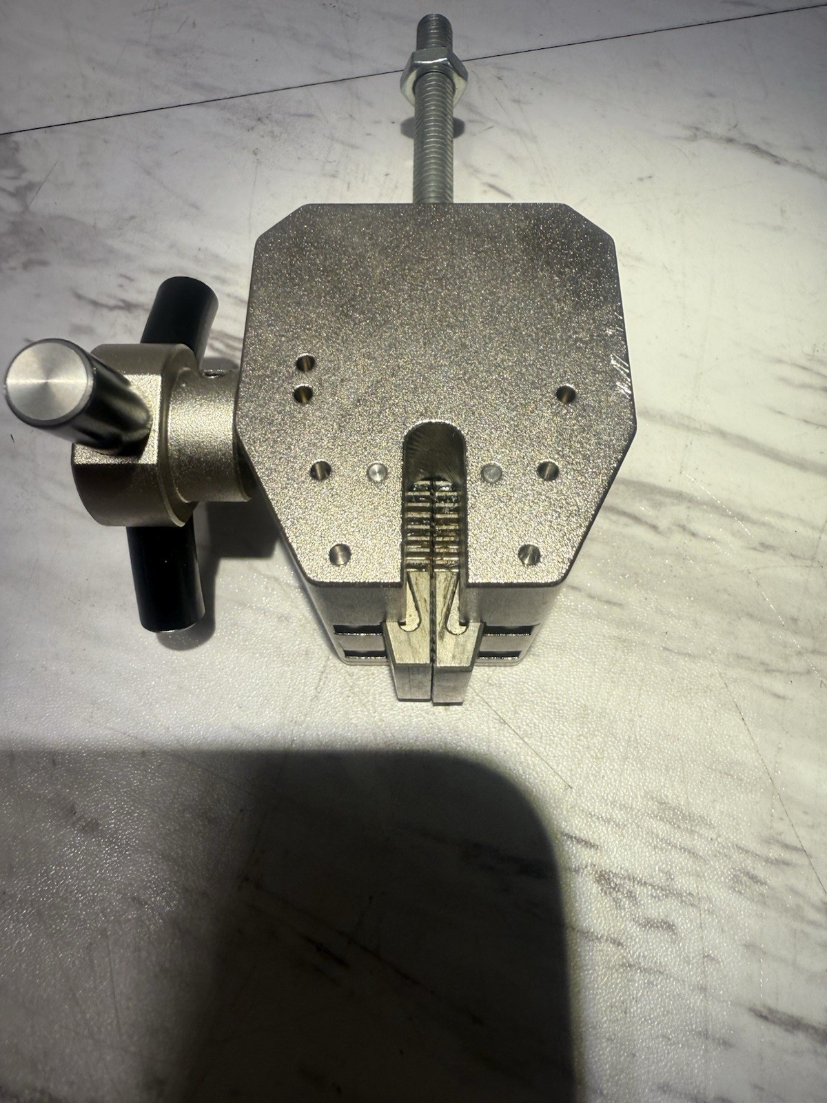 Mark-10 G1061-2 Width: 1″ (25.4mm) Capacity: 2000 lbs