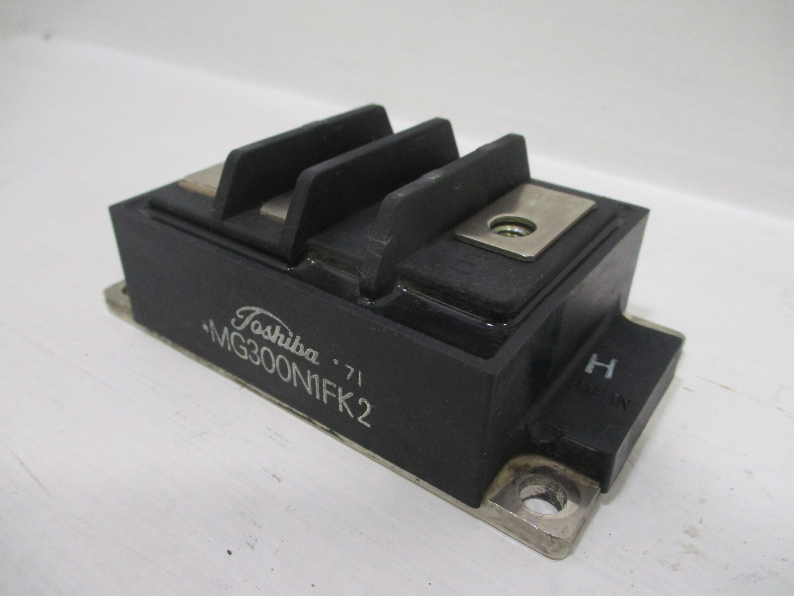 Toshiba MG300N1FK2 IGBT Block Thyristor Power Module Transistor