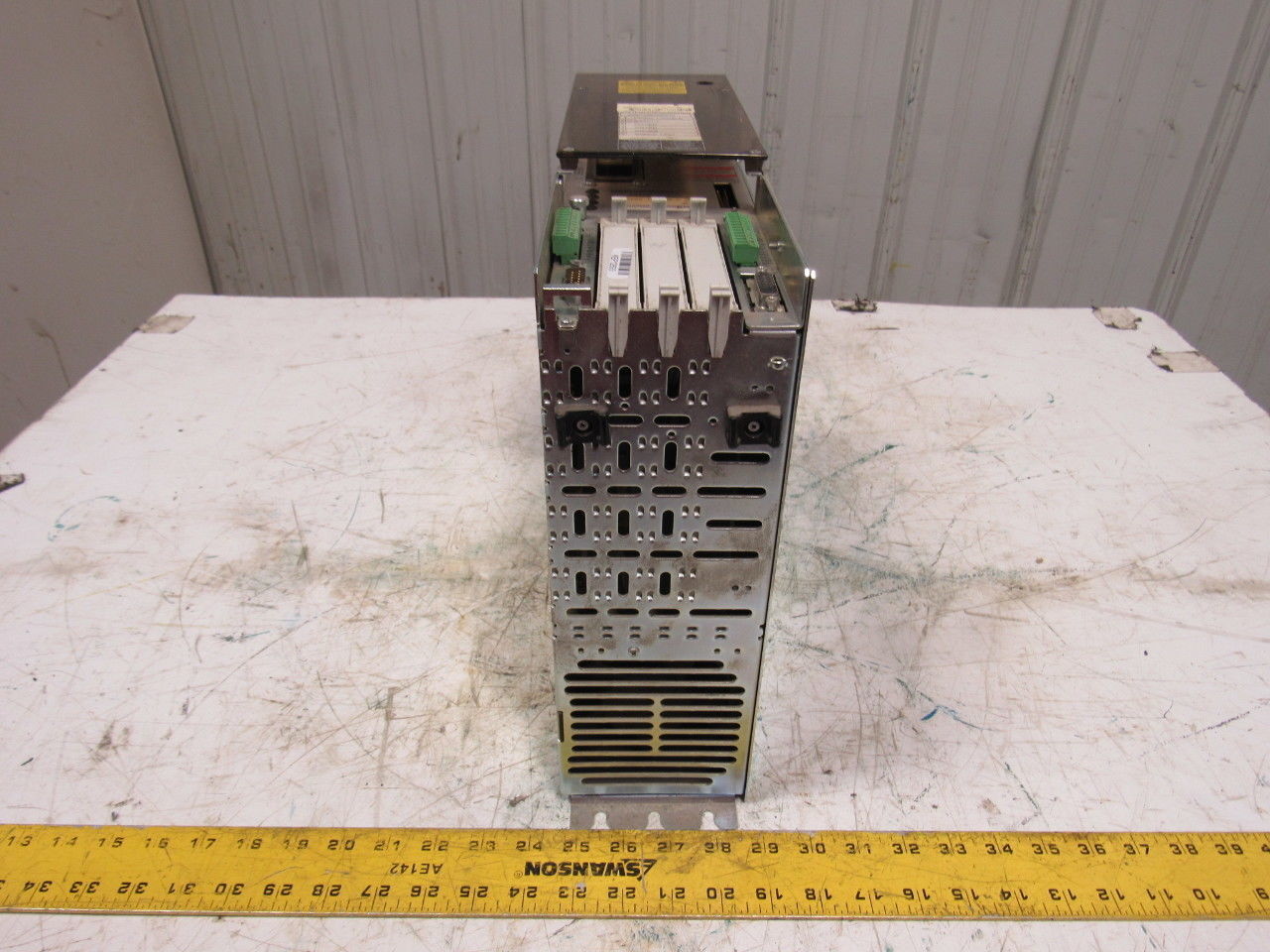 Indramat DDS02.1-W200-DA02-01-FW 300VDC Digital AC Servo Controller