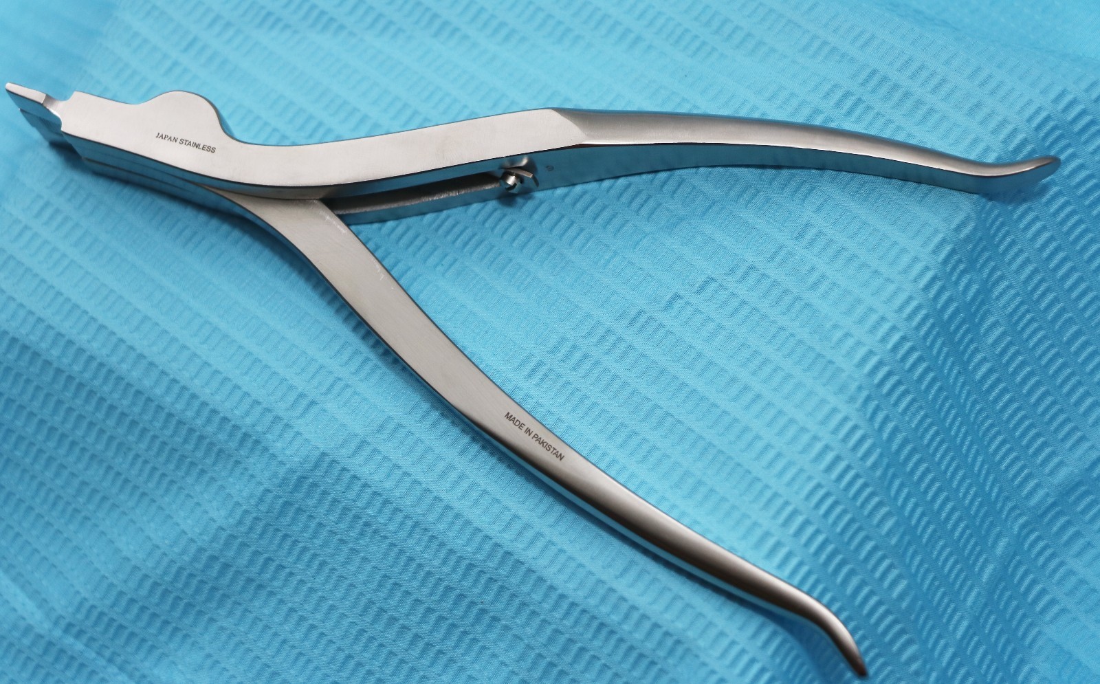 THREE PRONG CAST SPREADER 9″ SURGICAL ORTHOPEDIC-JAPAN STAINLESS PREMIUM GRADE
