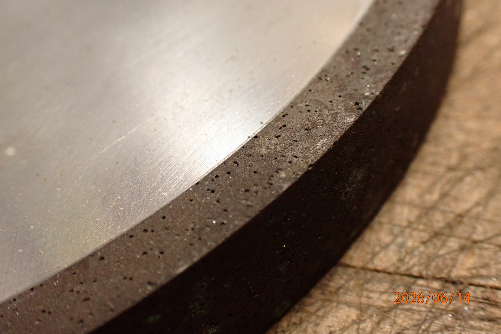 LOT MX: SUPERABRASIVES SURFACE GRINDING GRINDER WHEEL WITH 1-1/4 ARBOR BORE