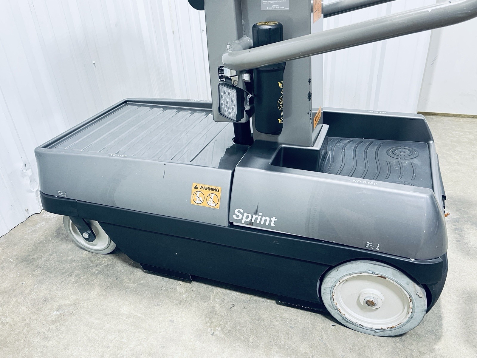 2021 Raymond Lift-Rite Sprint 2.0 Order Picker Lift 128″-Platform Height 1 Hr!