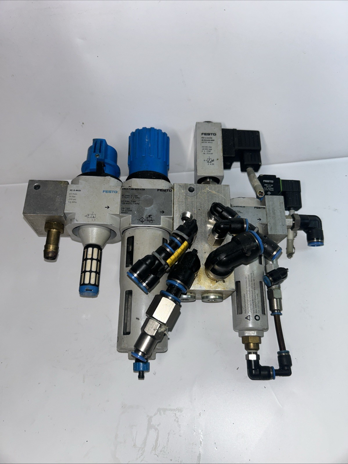 Festo LFR-D-5M-MIDI-A Filter Pressure Reducing Valve Setup