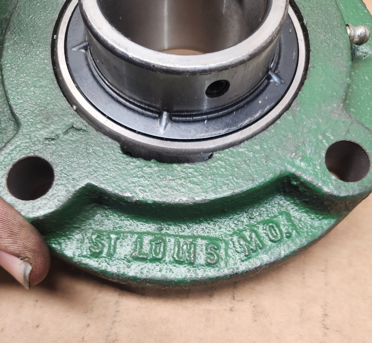 NEW BMI 4-BOLT FC350 115 ROUND FLANGE BEARING 1-15/16″ BORE UC210-115