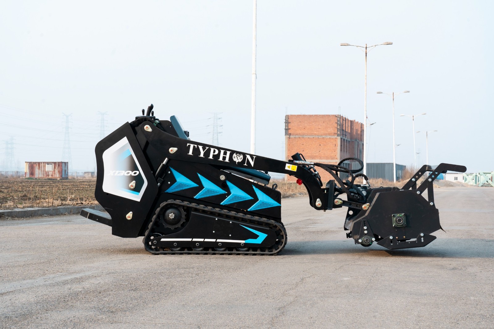 New TYPHON STOMP X1300 & STOMP 509 Mini Skid Steer Forestry Mulcher Attachment