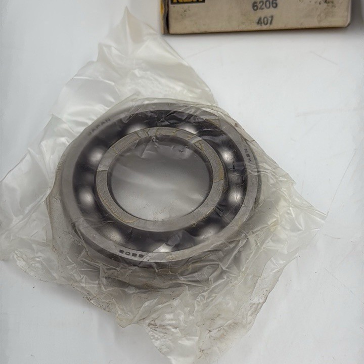 NSK 6206 Ball Bearing NEW