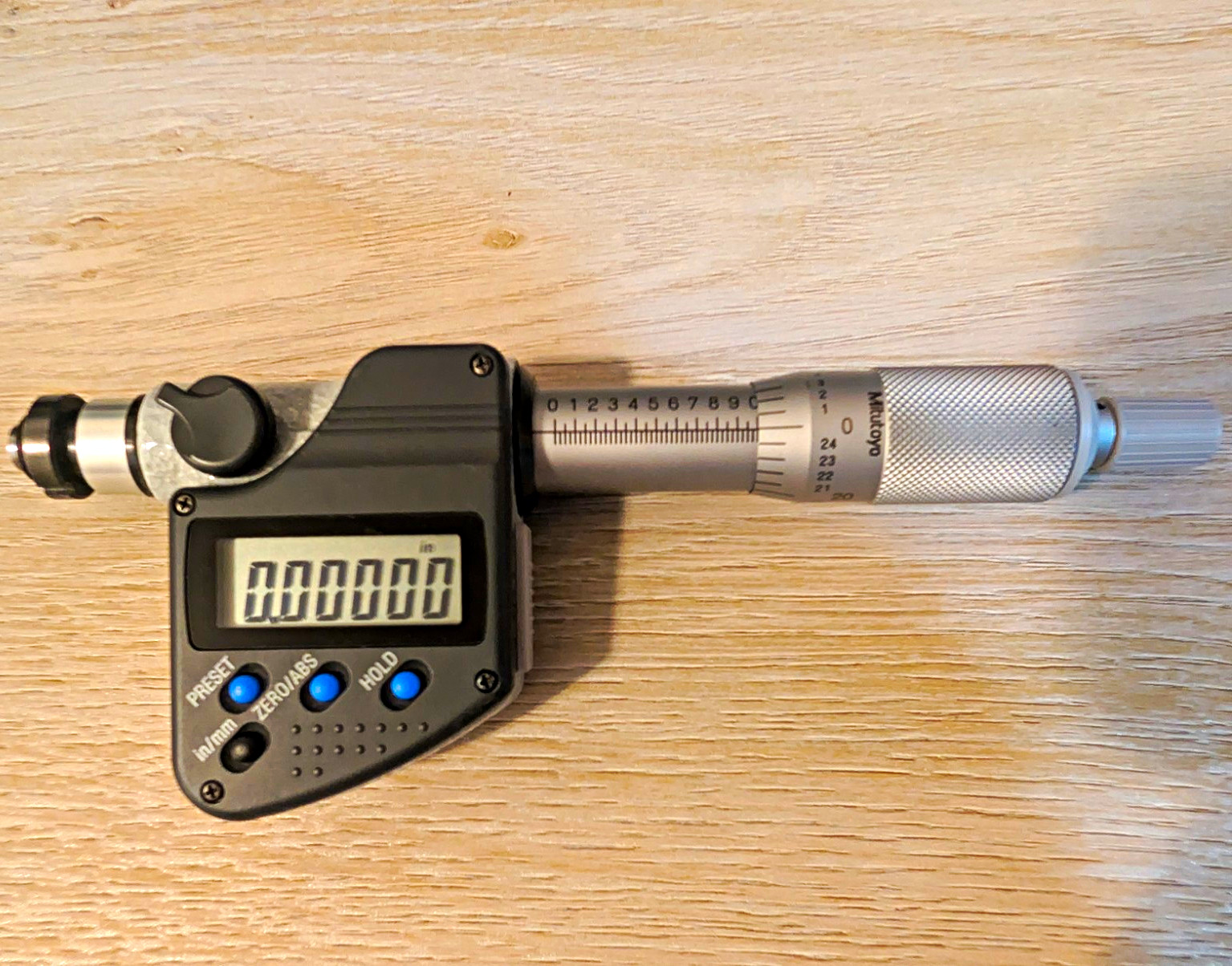 Mitutoyo Digital Micrometer Head 0-1 in, 0.00005 in