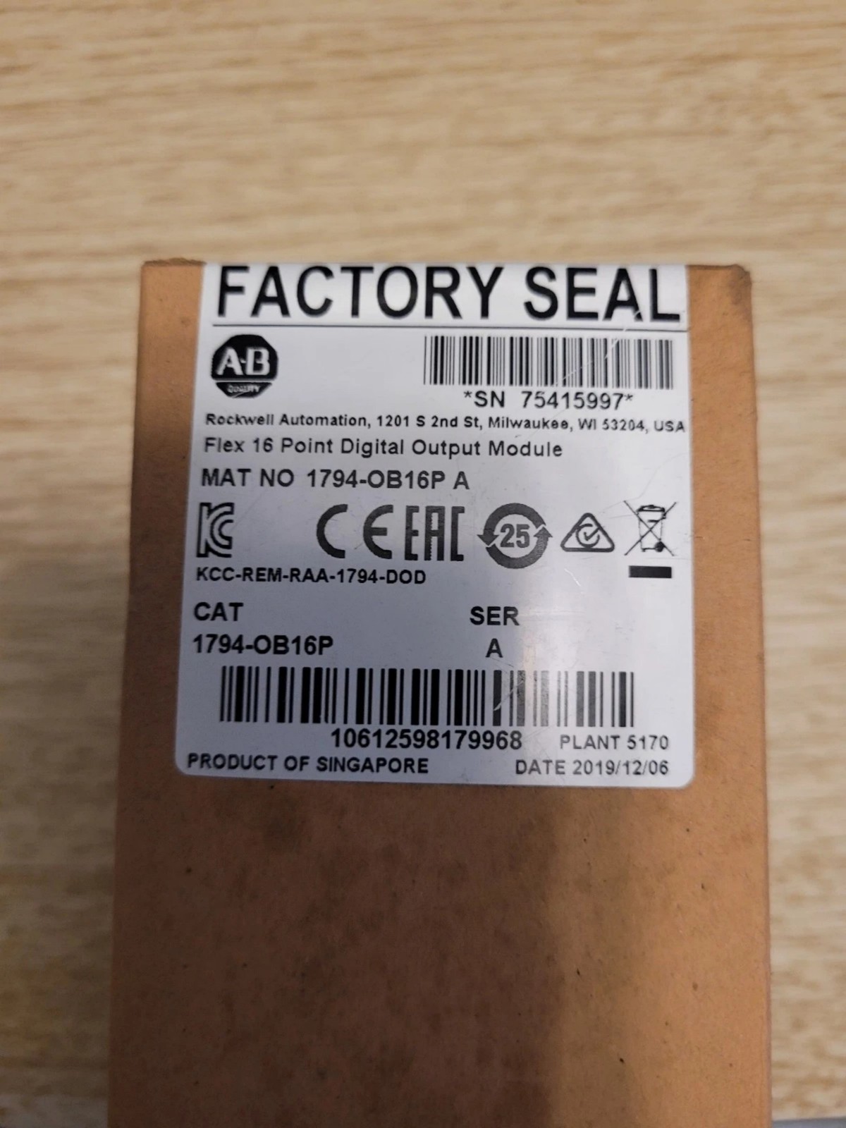 New in Box AB 1794-OB16P/A Flex 16 Point Digital Output Module 1794OB16P serA US