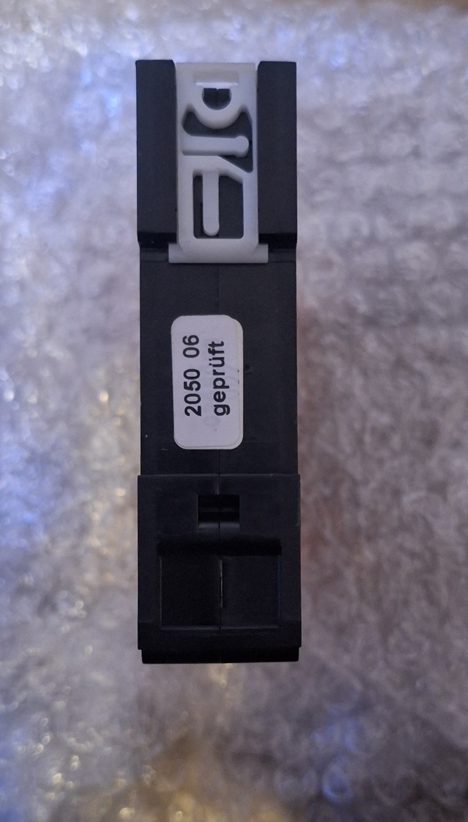 DOLD LG5925-48-900-61 Light Curtain Controller – USA location