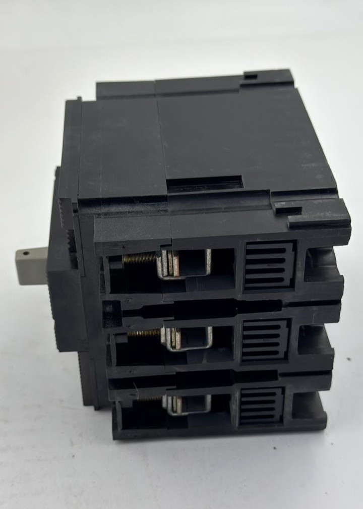 Merlin Gerin Compact | C101N | 25A| Circuit Breaker