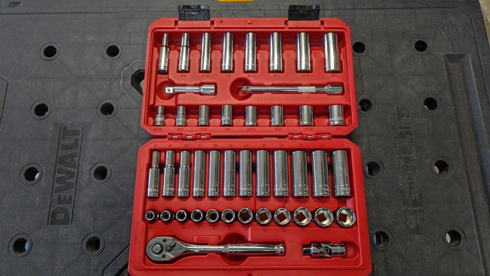 TEKTON 45-Piece 3/8-Inch Drive Socket Set (Model 13101)
