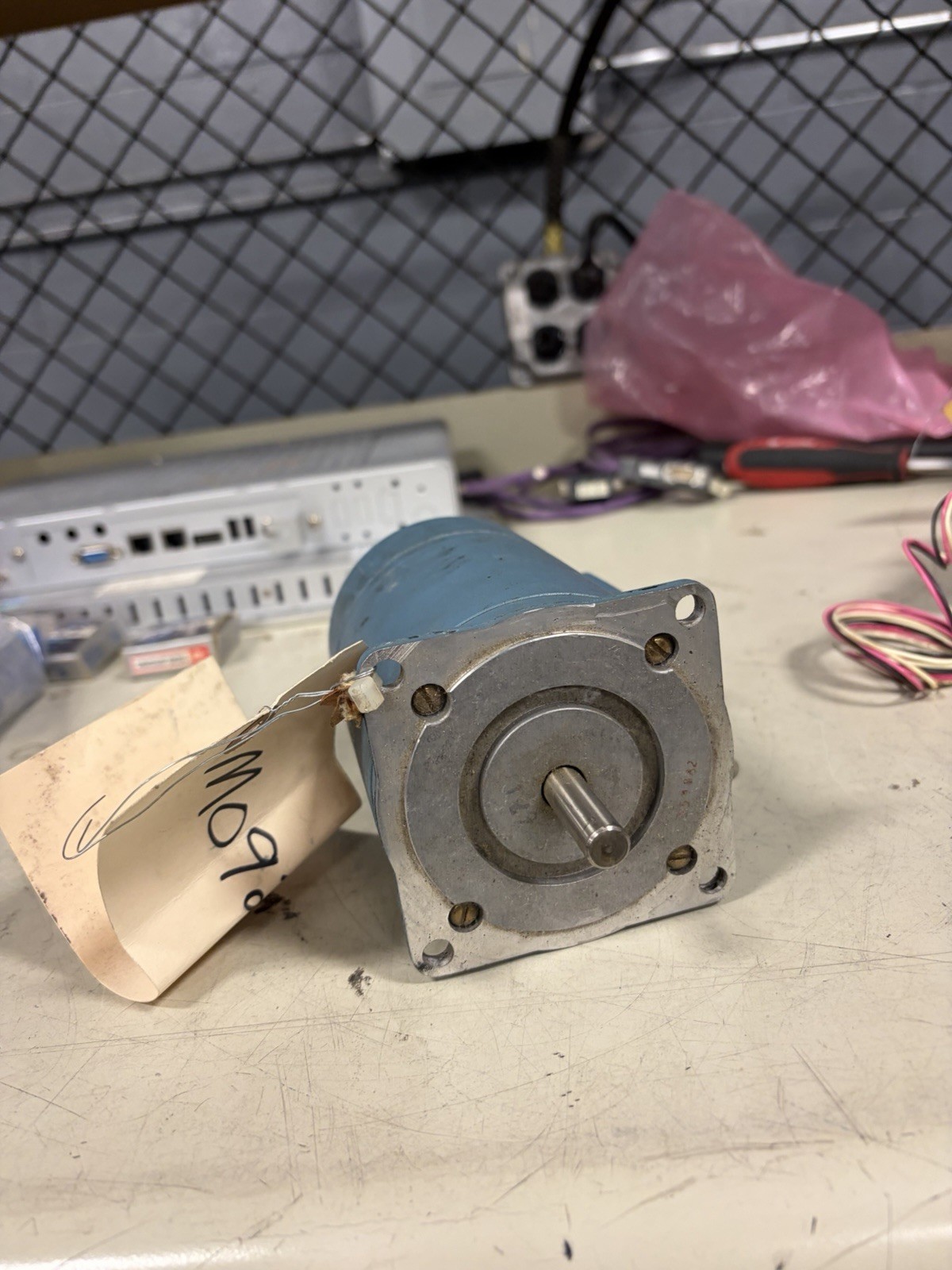 Superior Electric M092-FD-8009E Synchronous Stepper Motor 4.6a 200rpm 2.5v-dc