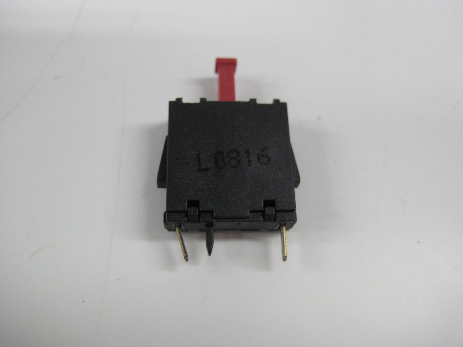 SCHNEIDER ELECTRIC ZBE-702 SWITCH NSNP