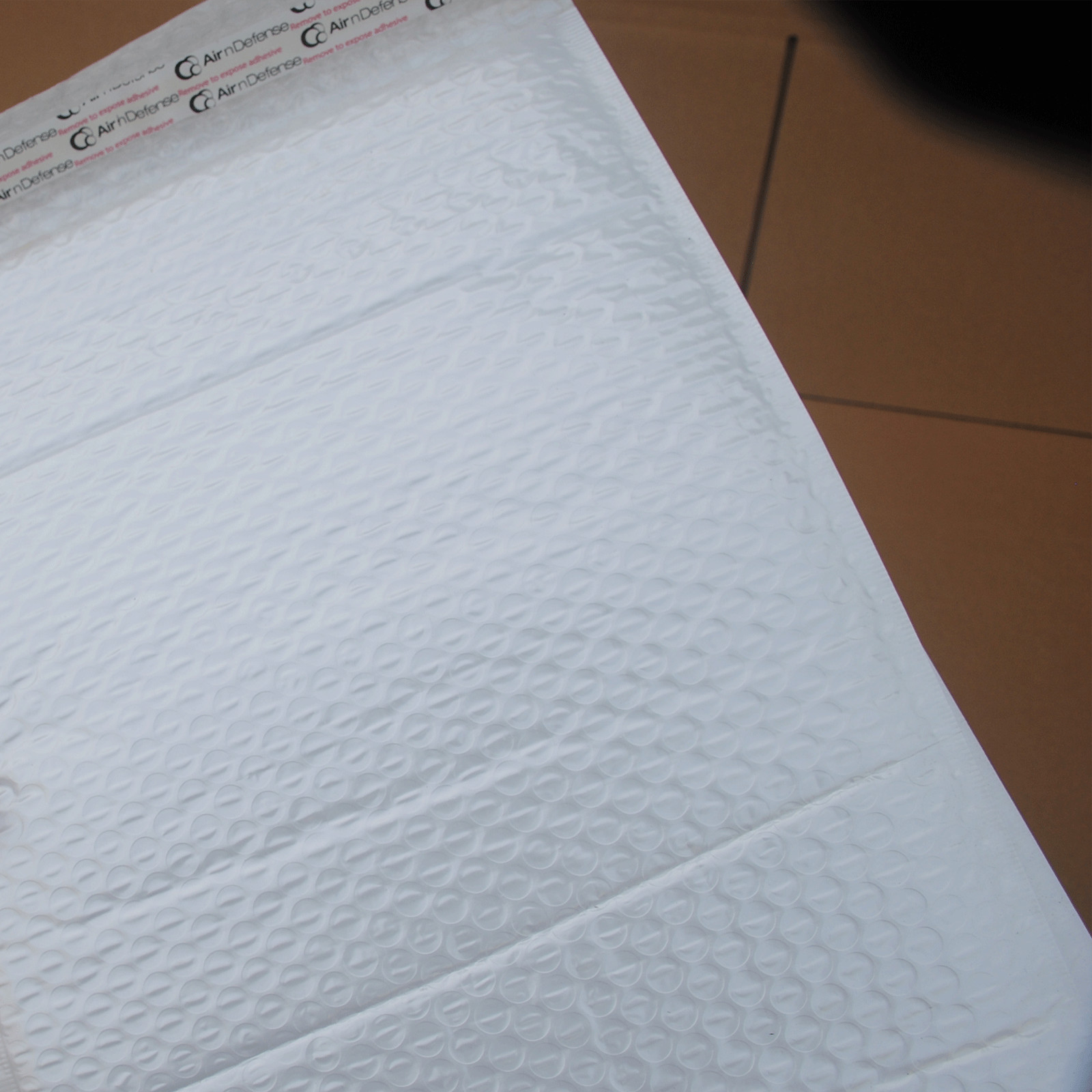 AirnDefense 200 #5 10.5X16″ White Shipping Poly Bubble Mailers Padded Envelope