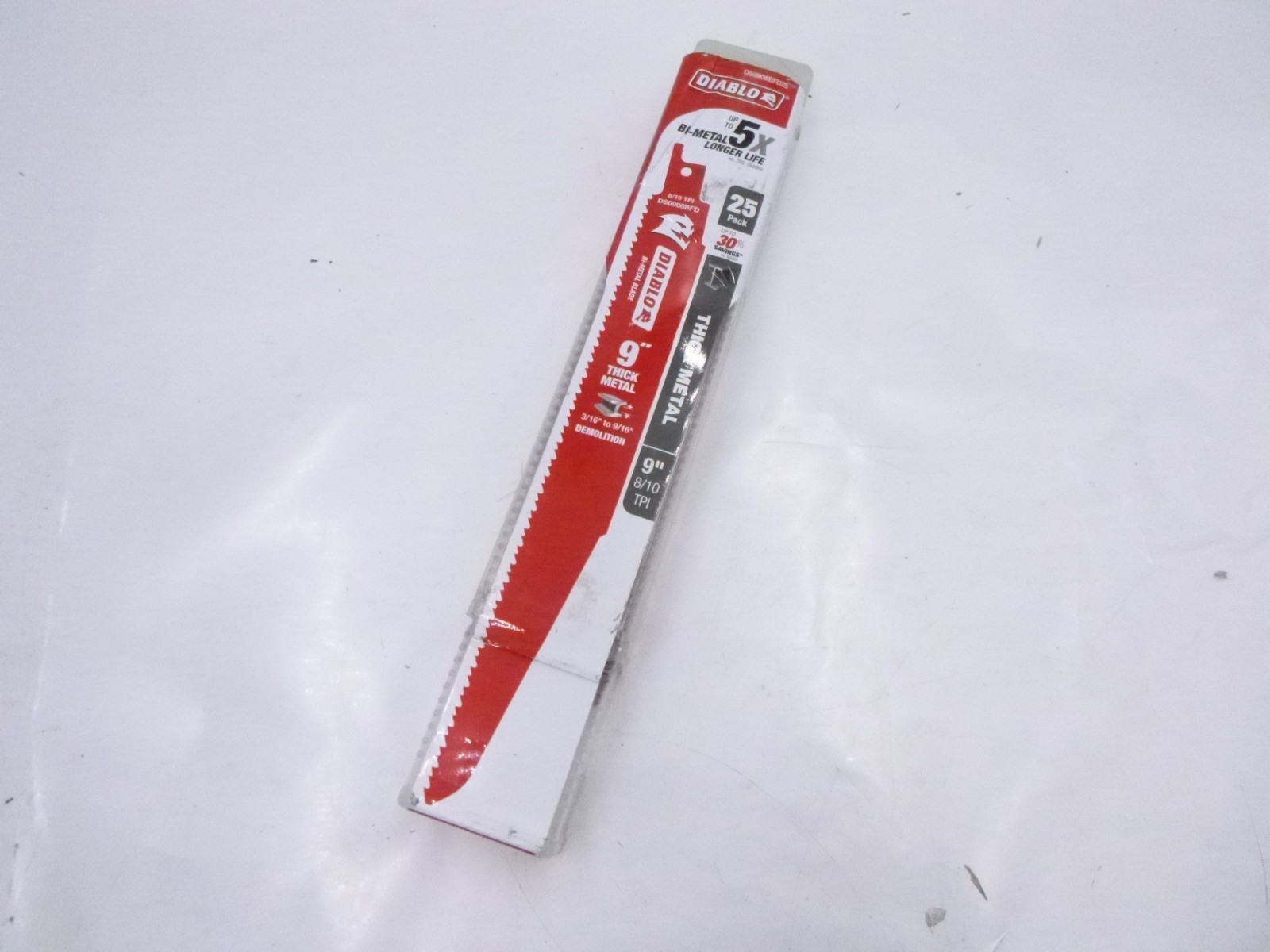 25 Pack Diablo 9″ Bi-Metal Reciprocating Saw Blade 8/10TPI DS0908BFD25