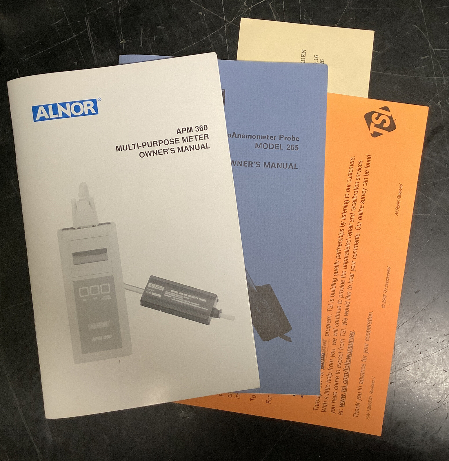 Alnor APM 360 Multipurpose Meter and ThermoAnemometer Probe 265