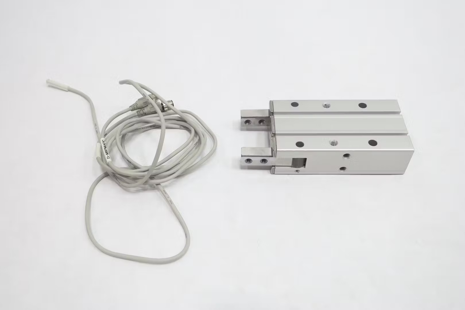 Smc MHY2-25D-M9PMAPC Pneumatic Gripper 0.1-0.6mpa
