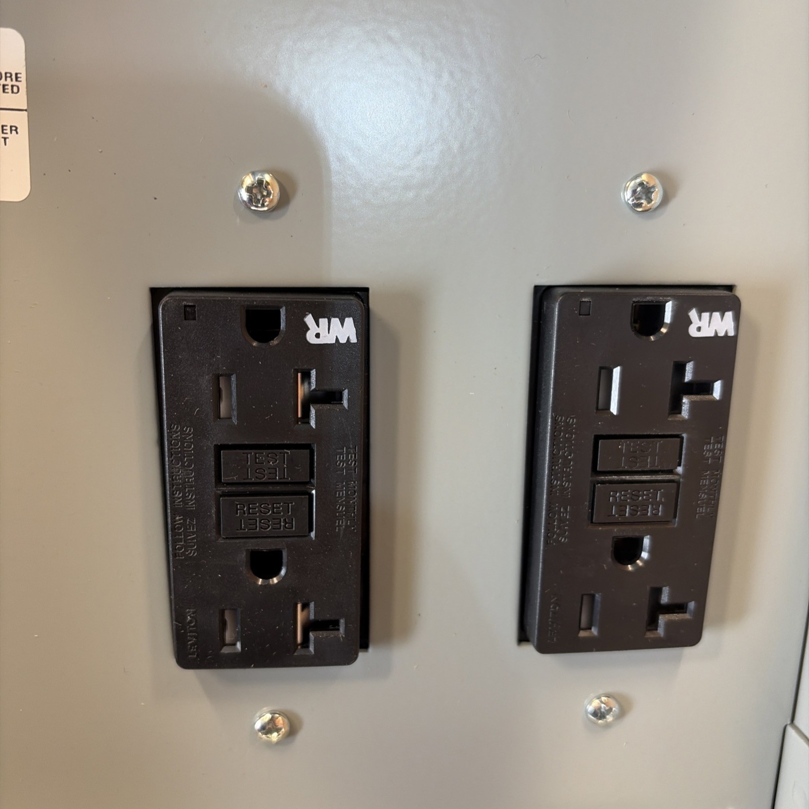 Midwest 100 Amp Outdoor Temporary Power Outlet Metered Underground Feed 120/240V