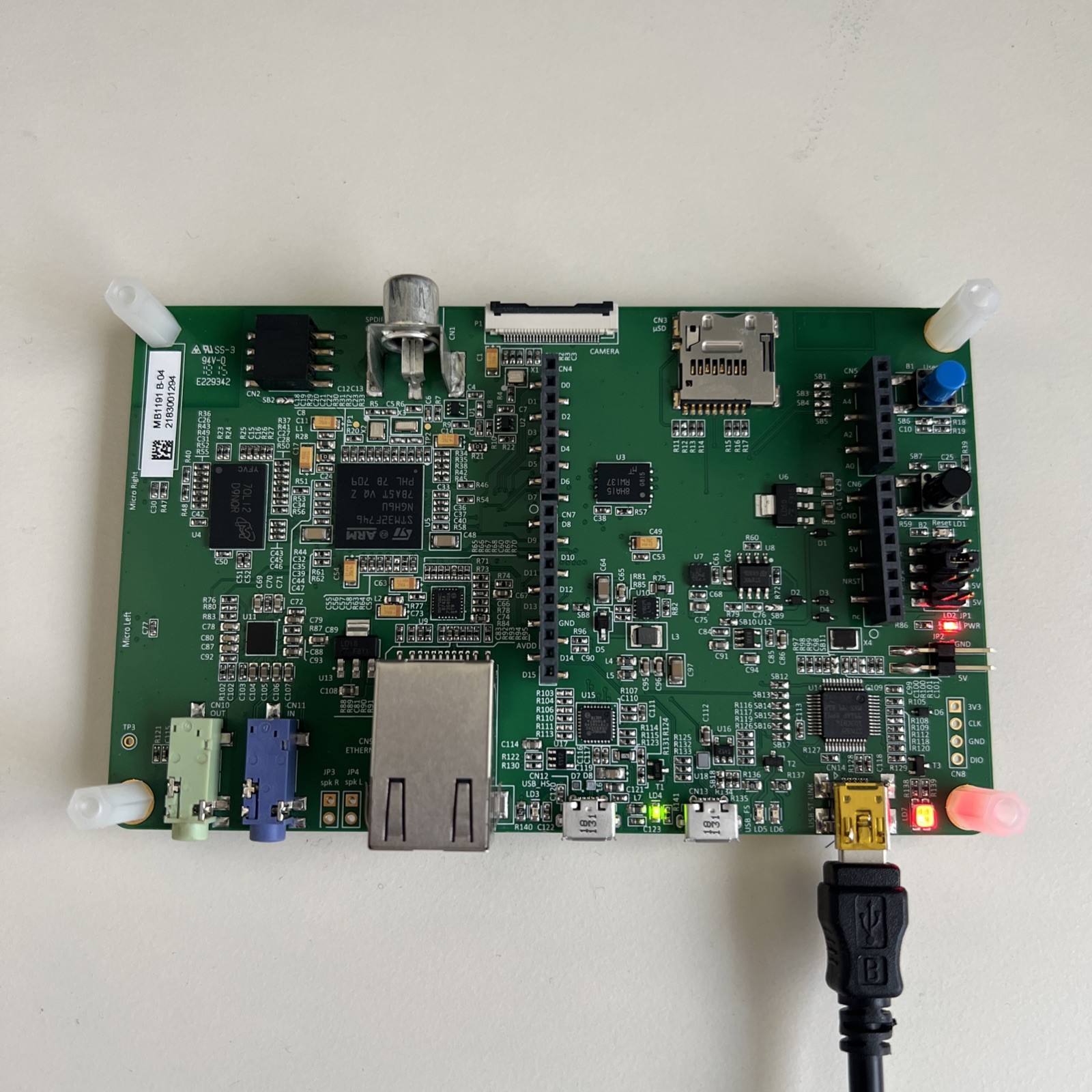 [FOR PARTS ONLY] STM32 F7 Discovery Dev Kit – STM32F746G-DISCO ***READ***