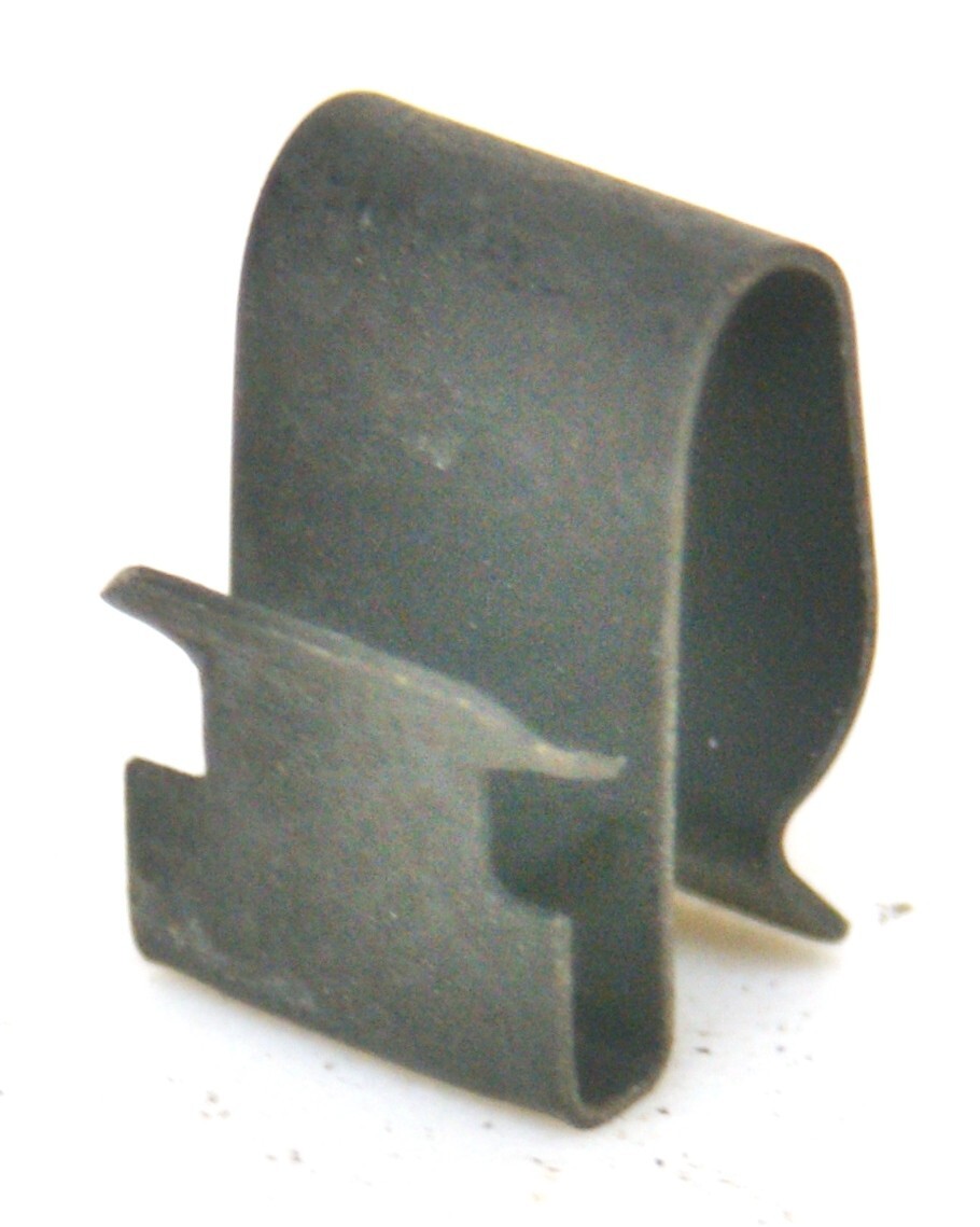(25) – Automotive Cable Edge Clips – Double With Rolled Edge 8106