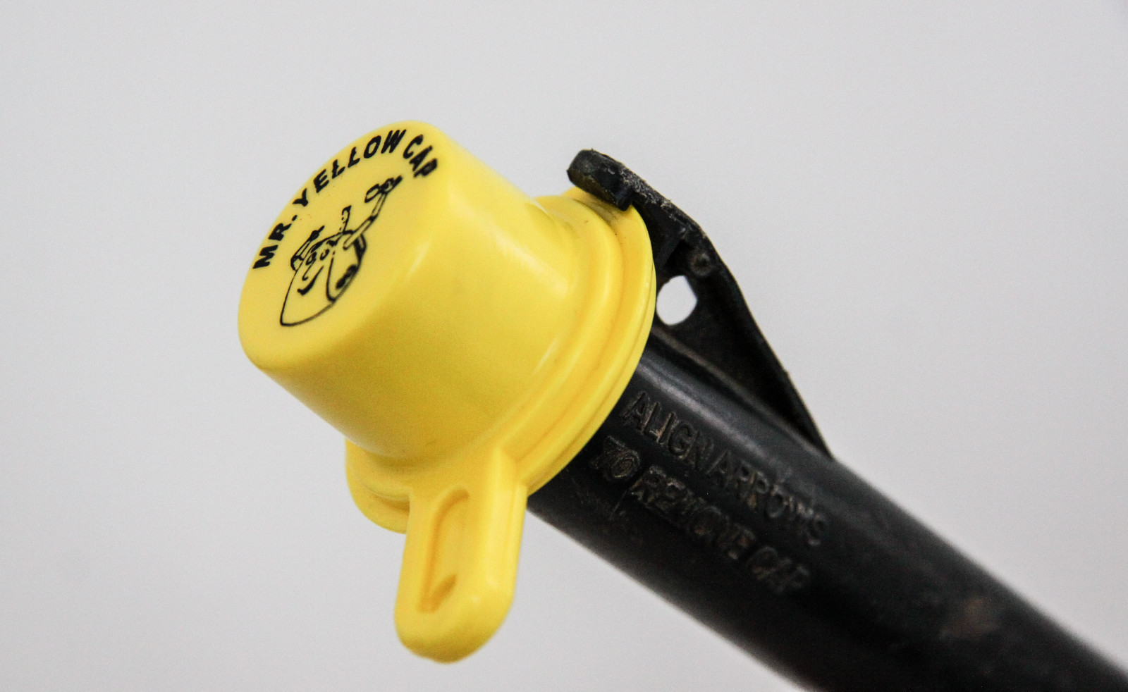 5X – Combo Packs – 1 BLITZ Yellow Spout Cap 1 Vent Cap, per Pack – 20 pcs total
