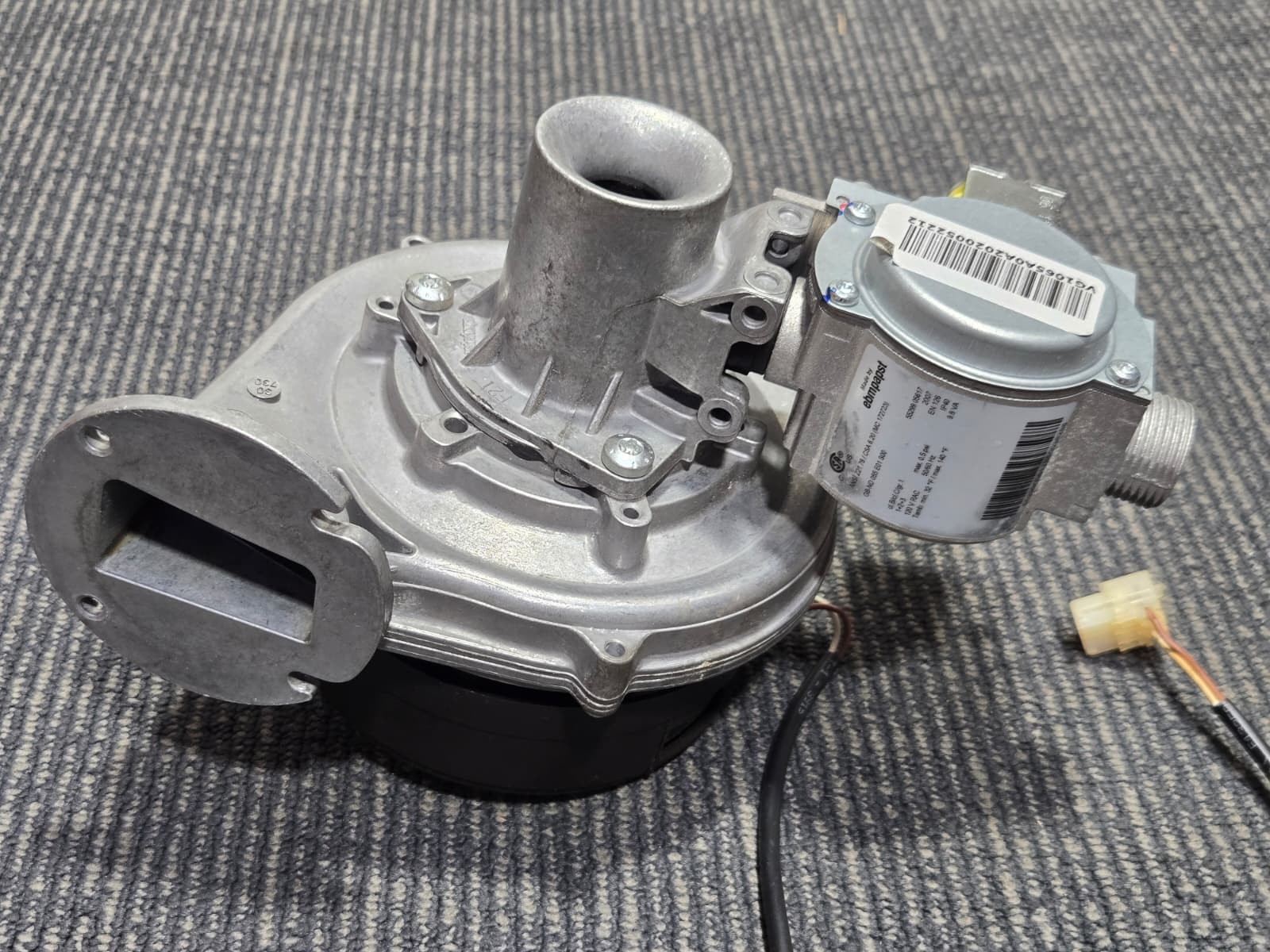 ebm-papst NRG118/0800 Combustion Blower Assembly Gas Valve 120V
