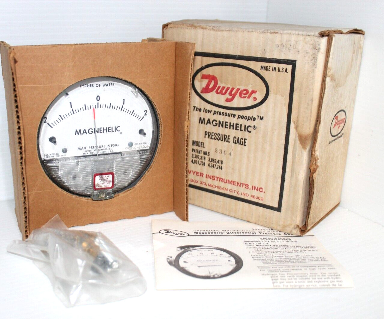 ⭐NEW IN BOX⭐ DWYER 2304 MAGNEHELIC DIFFERENTIAL PRESSURE GAGE
