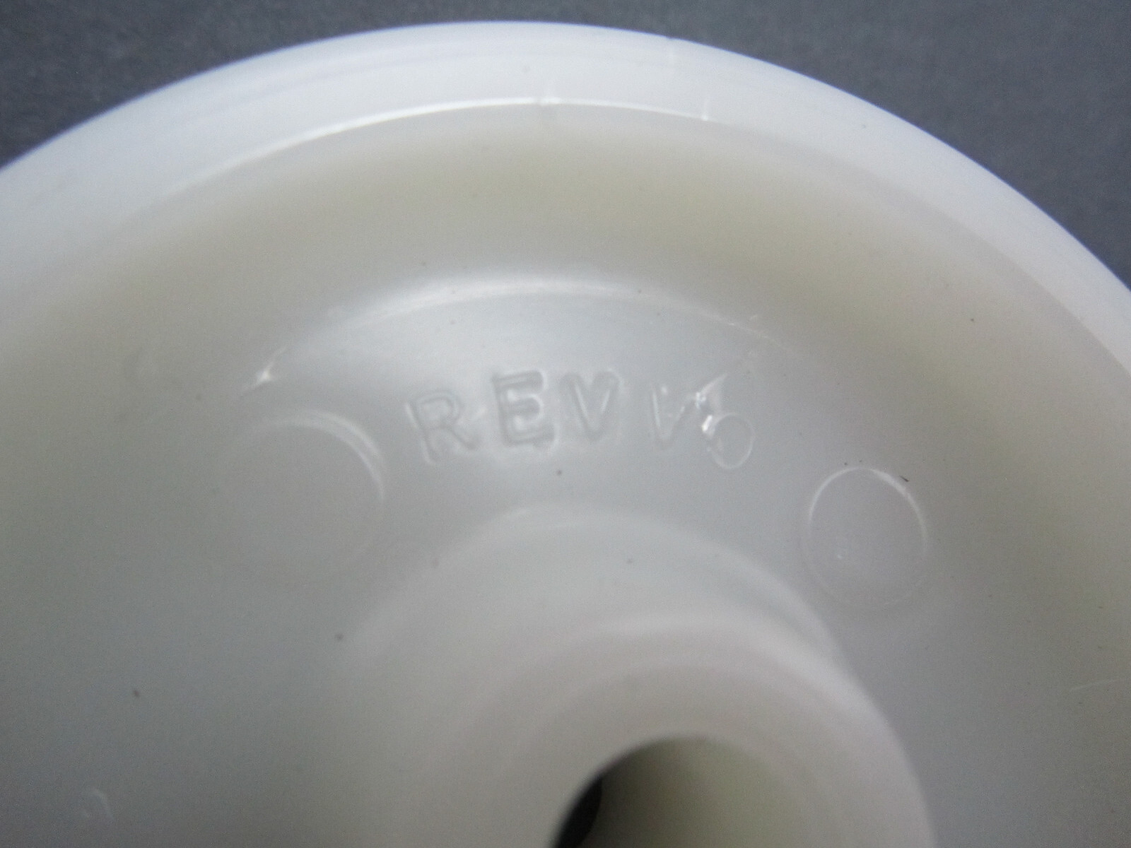 Revvo Nylon Caster Wheels 075NY03 3″ Diameter x 1″ Wide 3/8″ Bore lot of 4