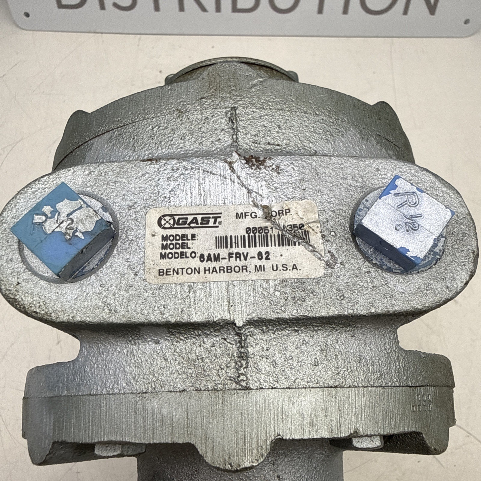 GAST Air Motor: 4 hp, 84 in-lb Torque, 3,000 RPM, 130 cfm, Foot, 1/2 in NPT,