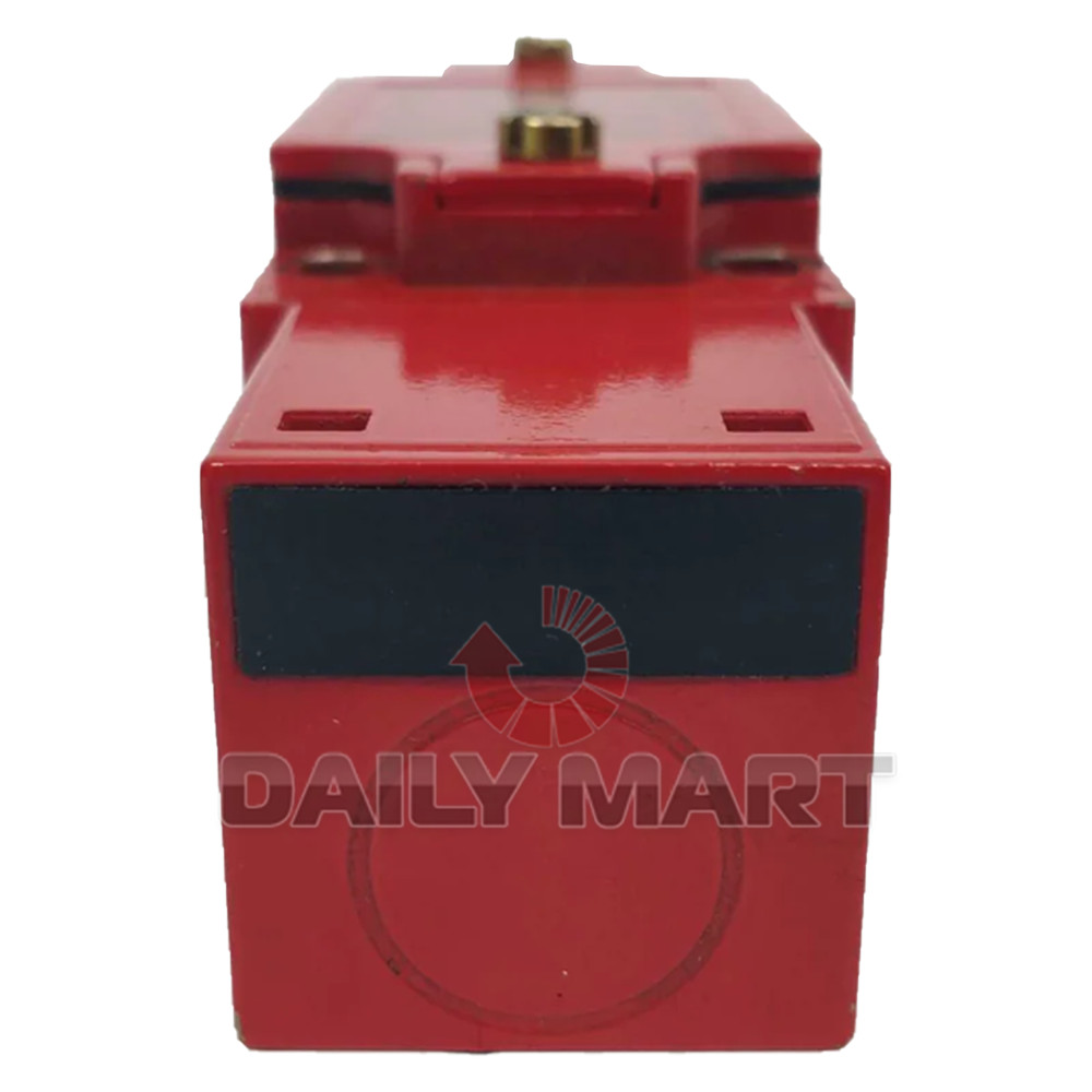 New In Box TELEMECANIQUE XCS-A702 Safety Limit Switch