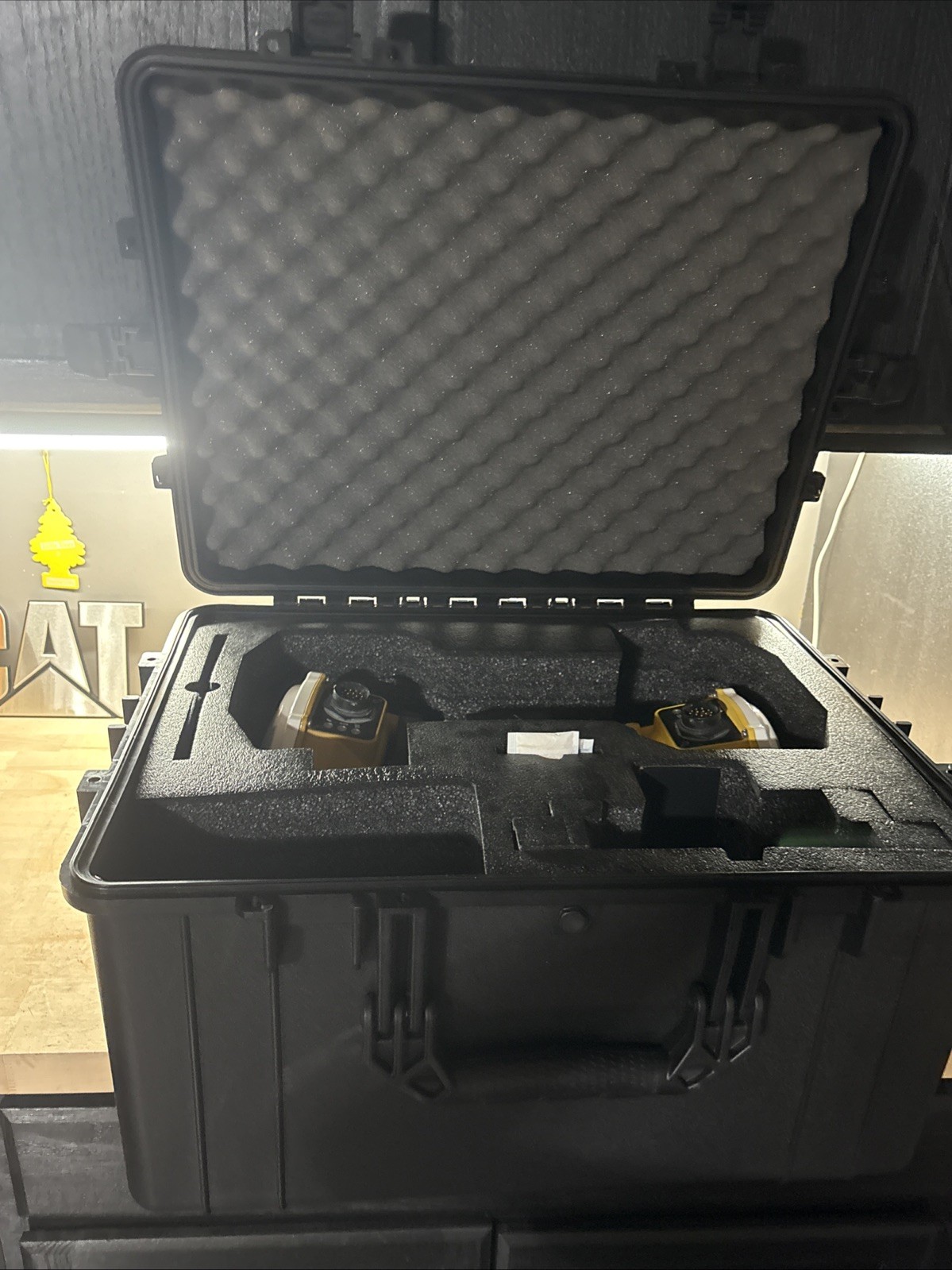 Trimble MS975 receivers