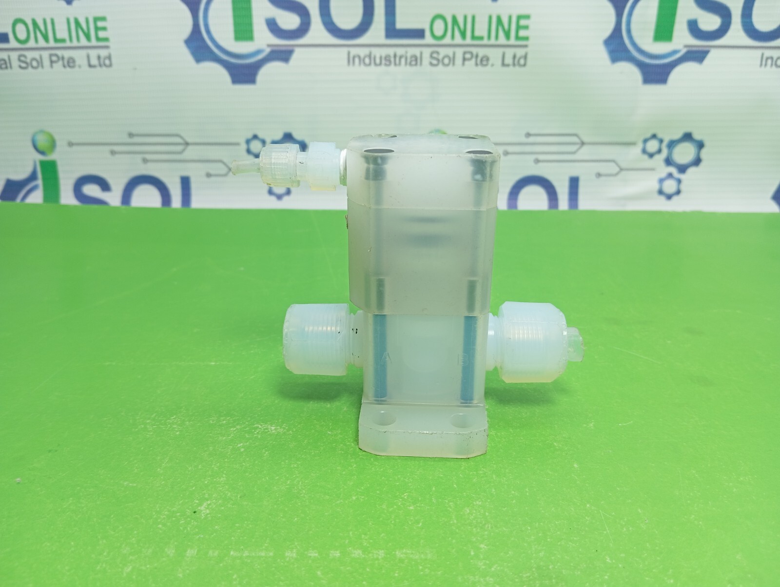 CKD AMD322-10US-8-0-4P Air Operated Valve for Chemical Liquids 0.3-0.5MPa SMT
