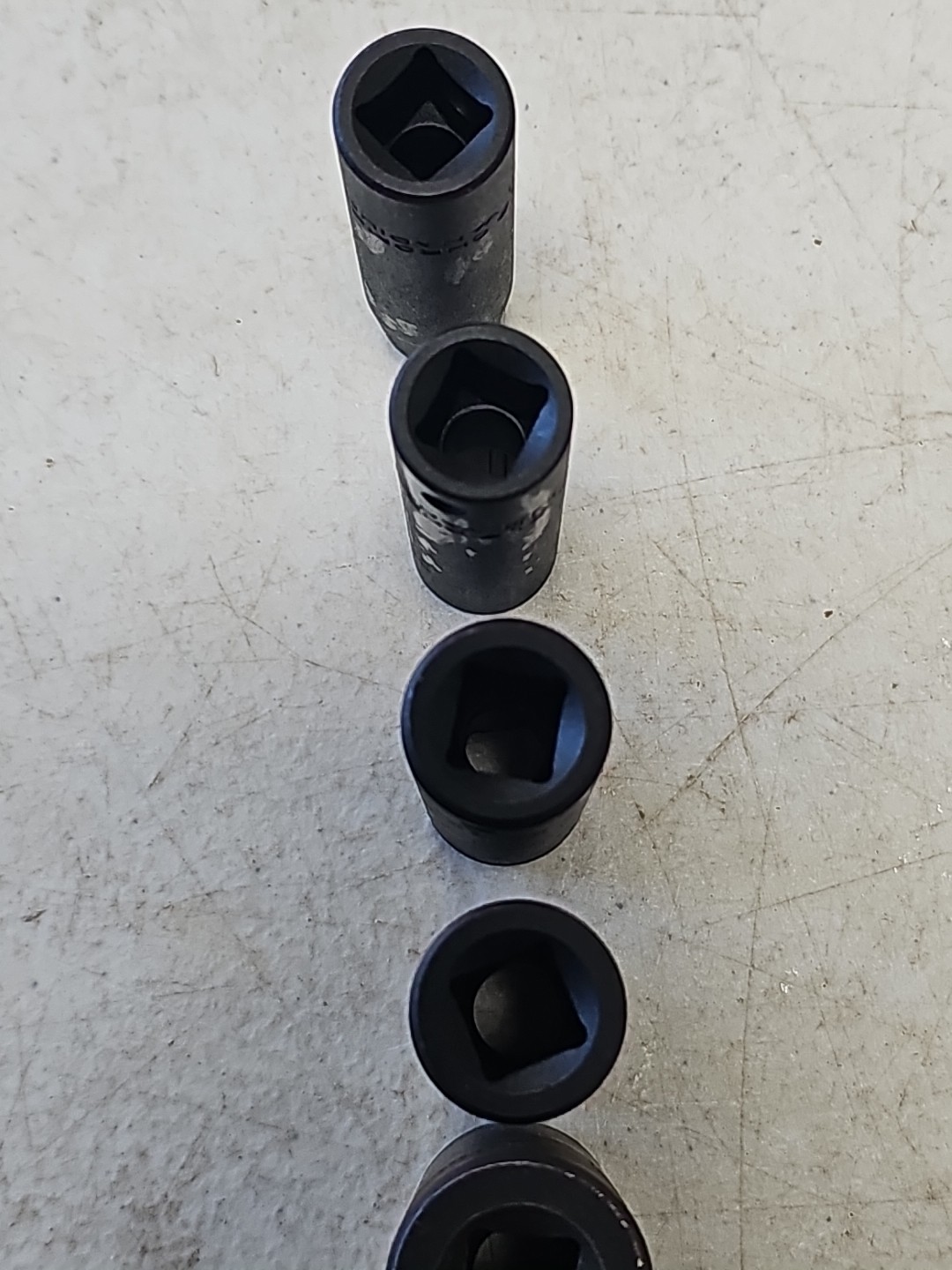 Tekton 3/8 Inch 6 Point Impact Socket Set, 8 Piece (10-19MM)