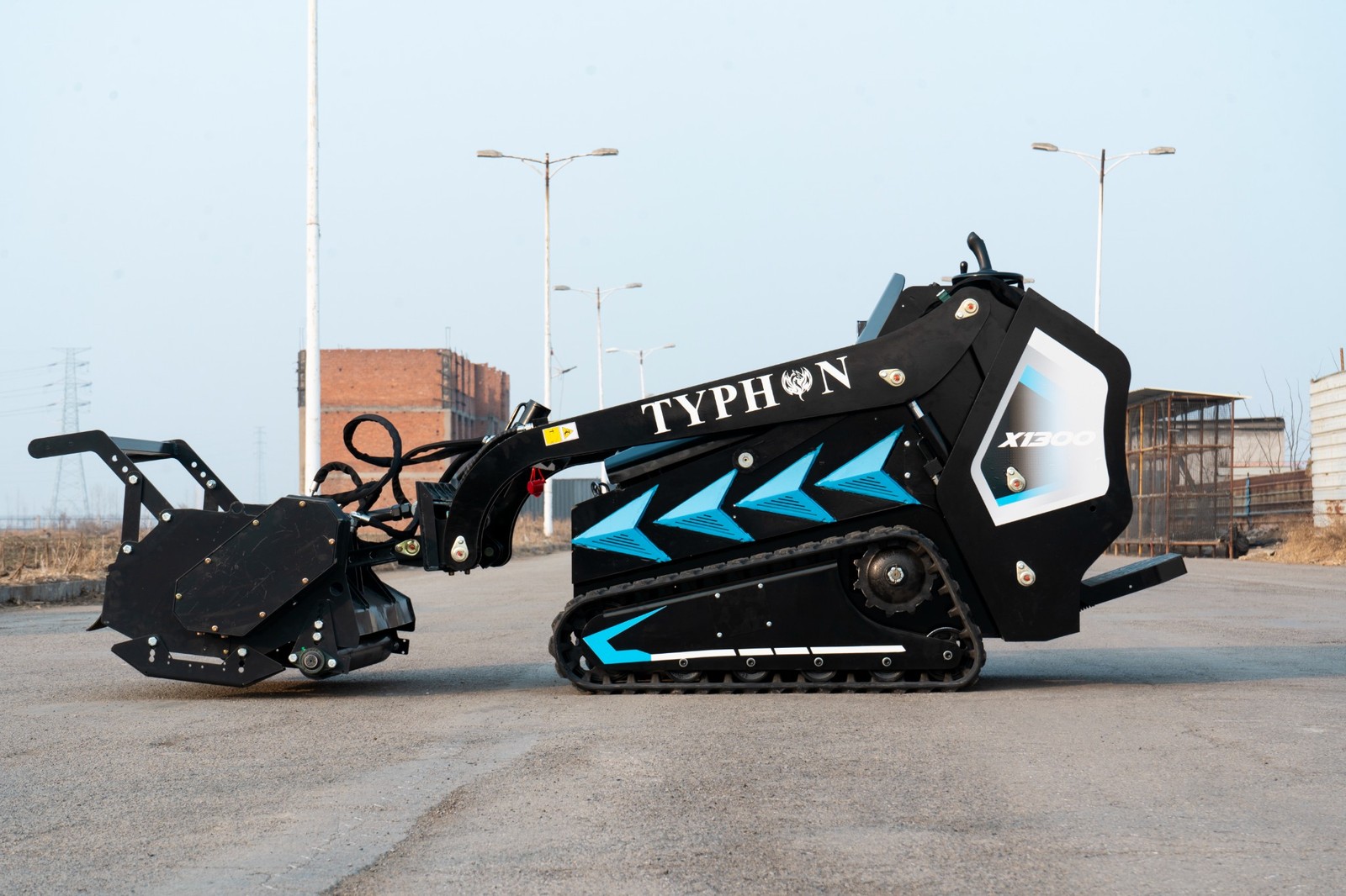 New TYPHON STOMP X1300 & STOMP 509 Mini Skid Steer Forestry Mulcher Attachment