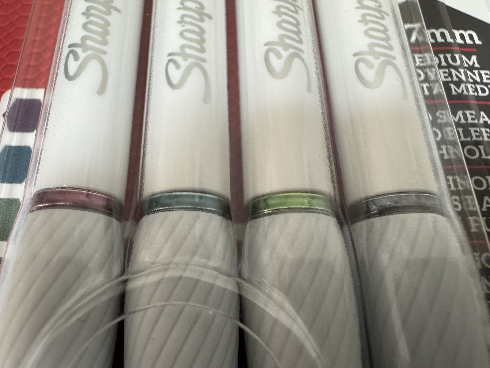 Sharpie S-Gel Gel Pens Medium Point (0.7mm) assorted Ink 4 Count white barrel