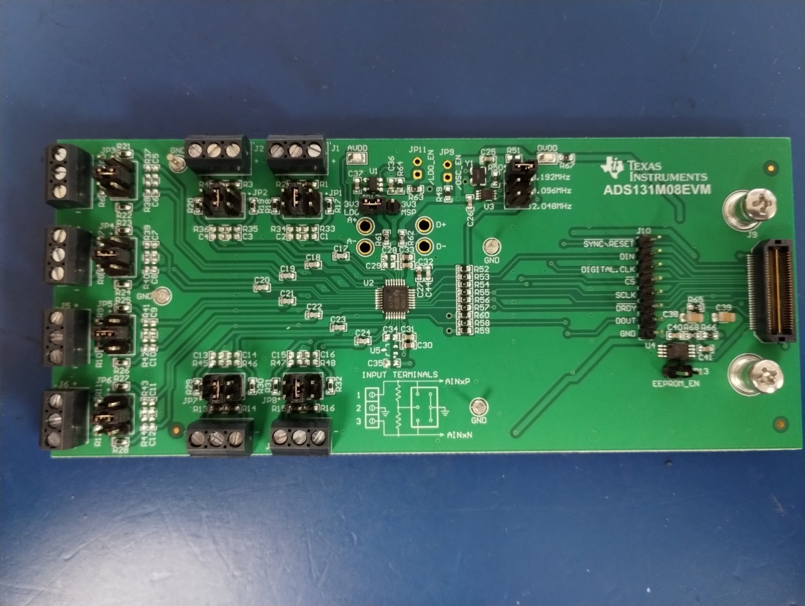 Texas Instruments ADS131M08EVM Evaluation Module For The ADS131M08