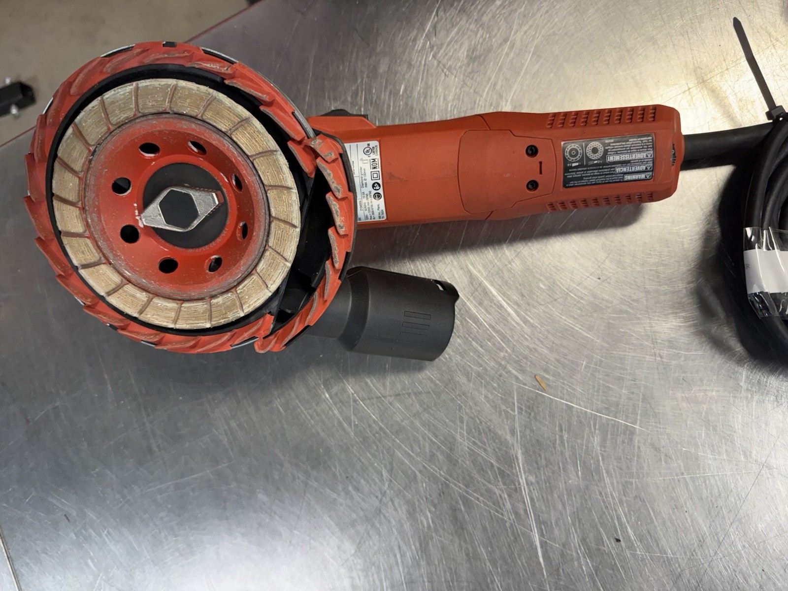 HILTI DGH 130 Electric Diamond Concrete Grinder WITH GRINDING WHEEL EXCELLENT