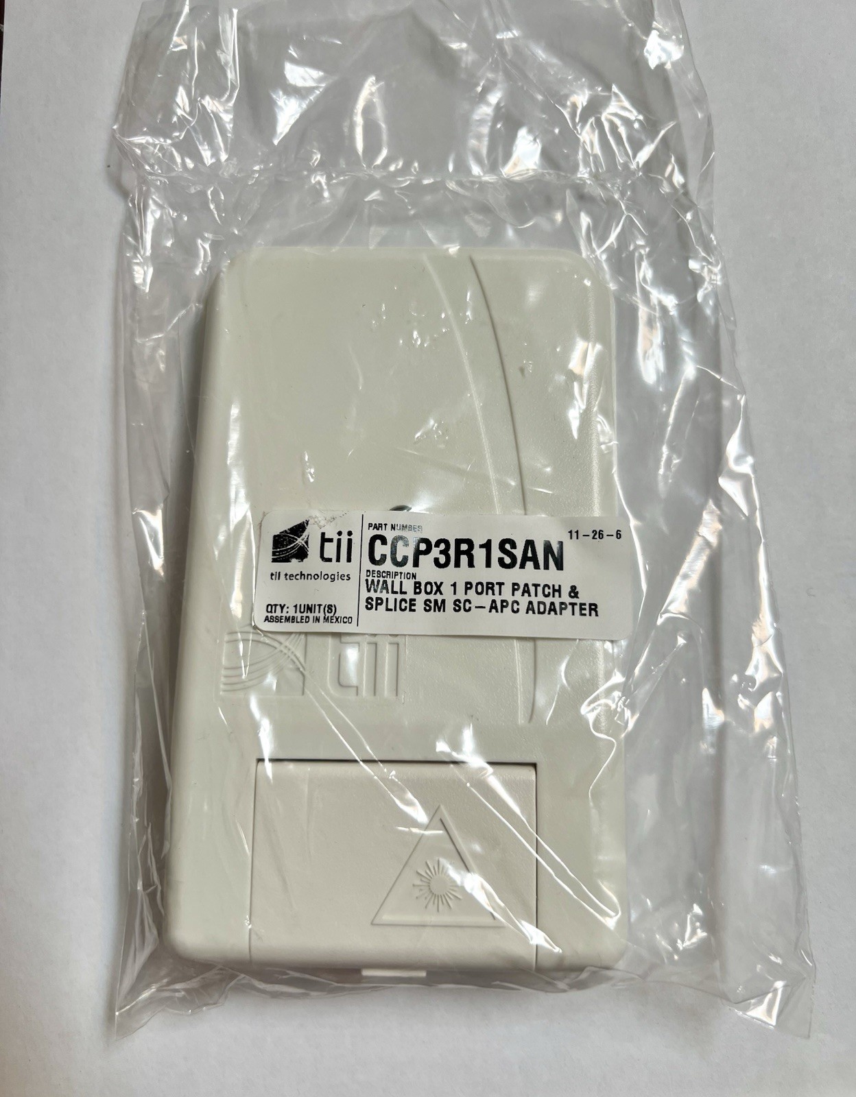 Tii Technologies CCP3R1SAN Wall Box 1 Port Patch Splice SM SC-APC Adapter New